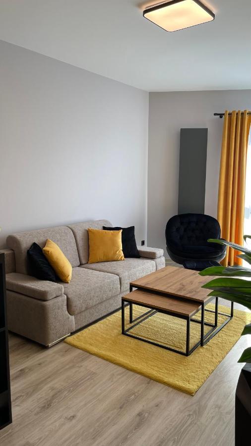 Apartament Elegance Yellow W Let'S Sea Basen&Spa Gaski  Luaran gambar