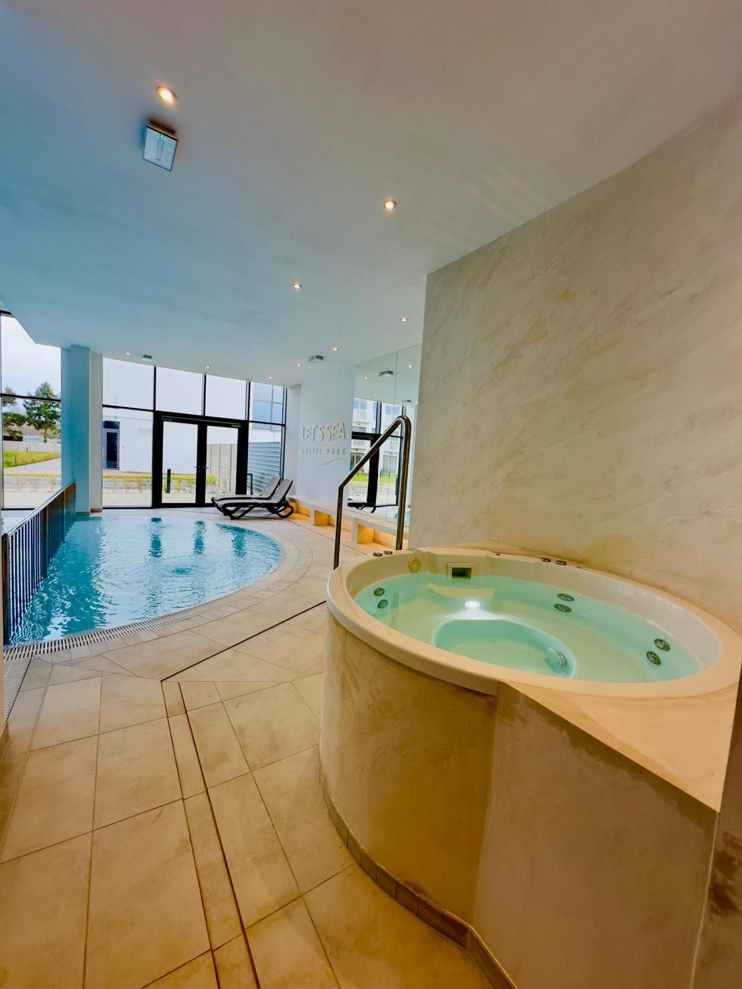 Apartament Elegance Yellow W Let'S Sea Basen&Spa Gaski  Luaran gambar